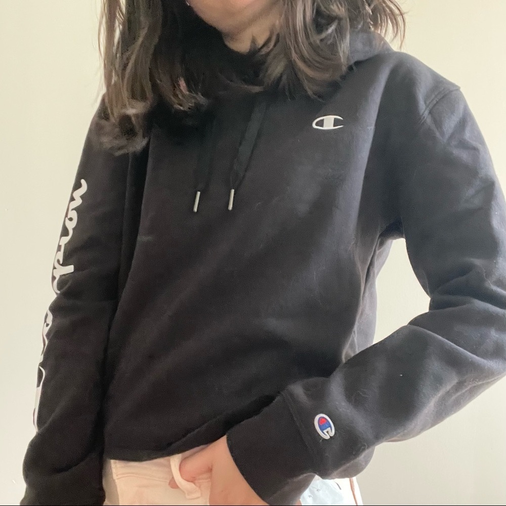 NWT BLACK CHAMPION HOODIE RIGHT CHEST EMBROIDERY WOMEN - S